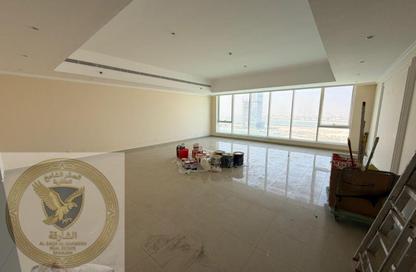 Apartment - 3 Bedrooms - 4 Bathrooms for rent in Al Mamzar Tower - Al Mamzar - Sharjah - Sharjah