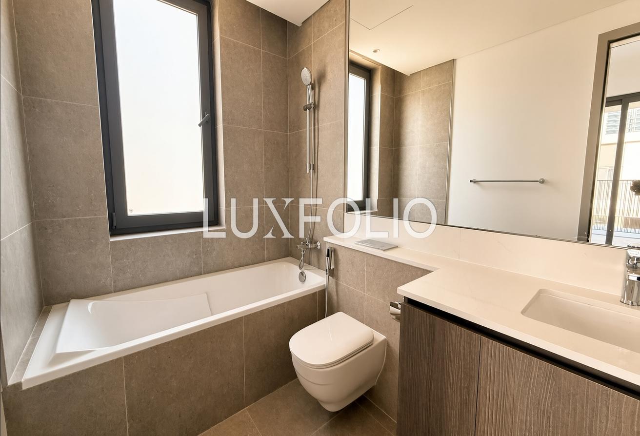 Greenbelt | Opposite Amenities | 5 Bed Variant photo 11