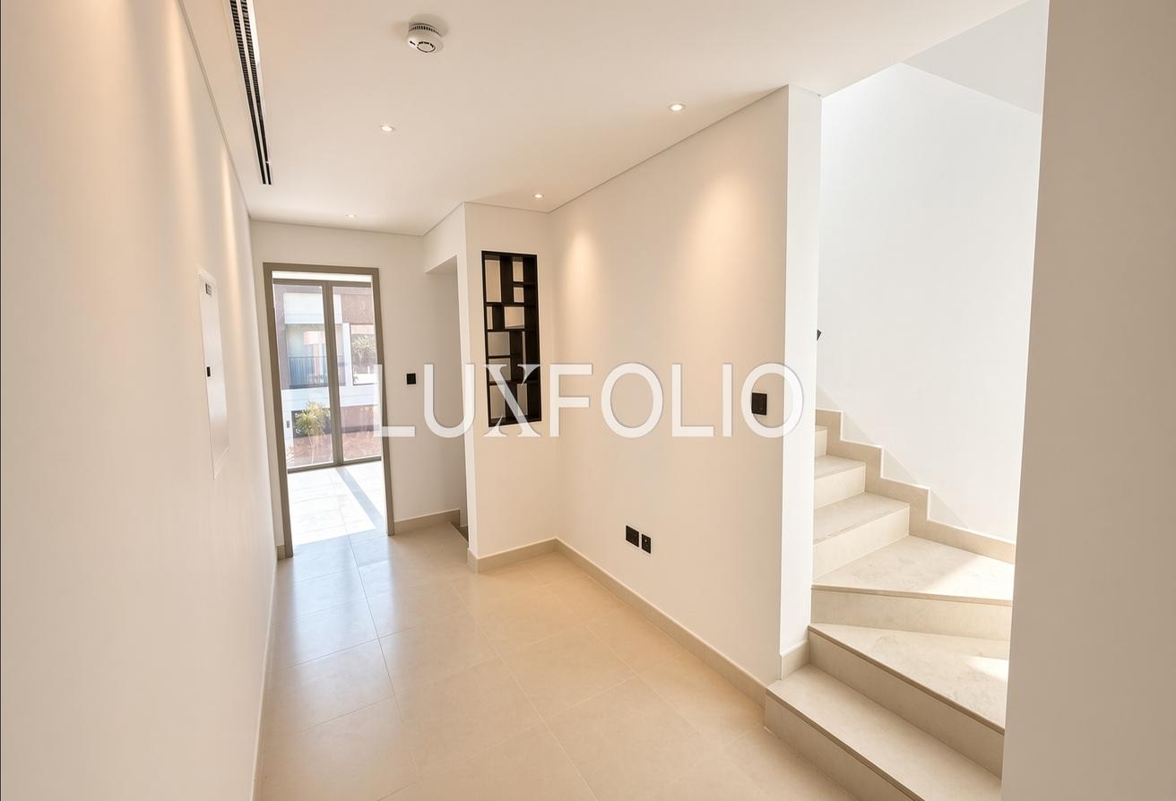 Greenbelt | Opposite Amenities | 5 Bed Variant photo 5