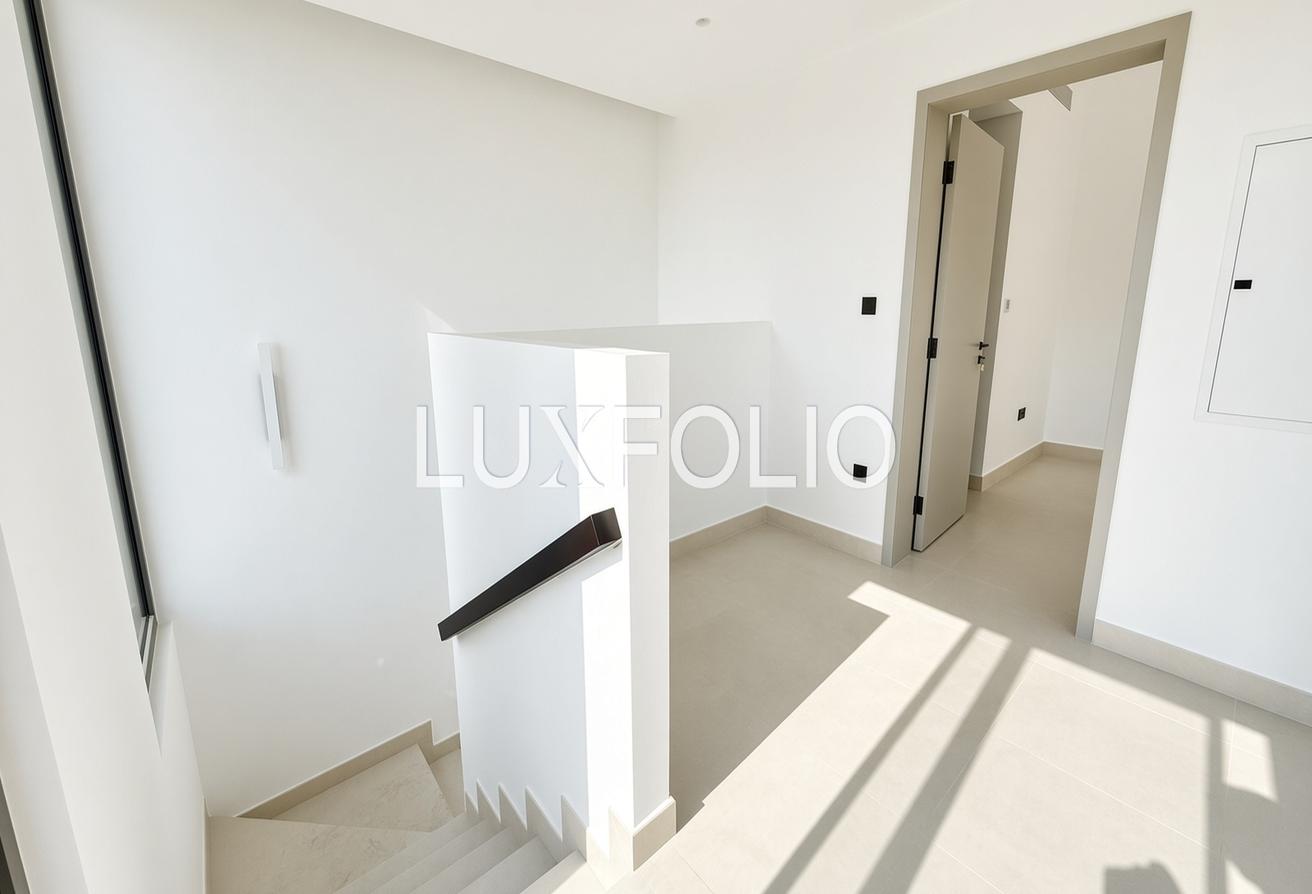Greenbelt | Opposite Amenities | 5 Bed Variant photo 13