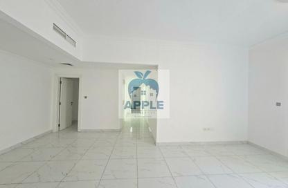 Apartment - 3 - 3 for rent in Muwailih Building - Muwaileh - Sharjah