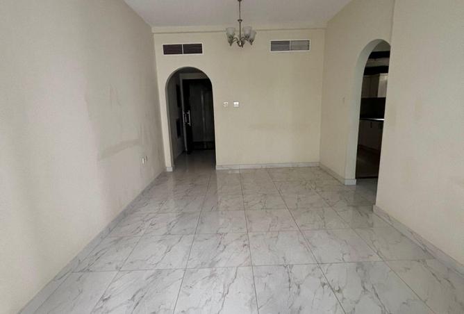 60548791 - صورة العقار 2