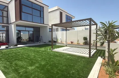 Townhouse - 3 Bedrooms - 4 Bathrooms for sale in Nad Al Dhabi - Al Jubail Island - Abu Dhabi