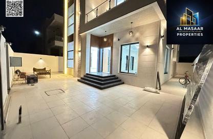 Villa - 4 Bedrooms - 6 Bathrooms for sale in Al Yasmeen 1 - Al Yasmeen - Ajman