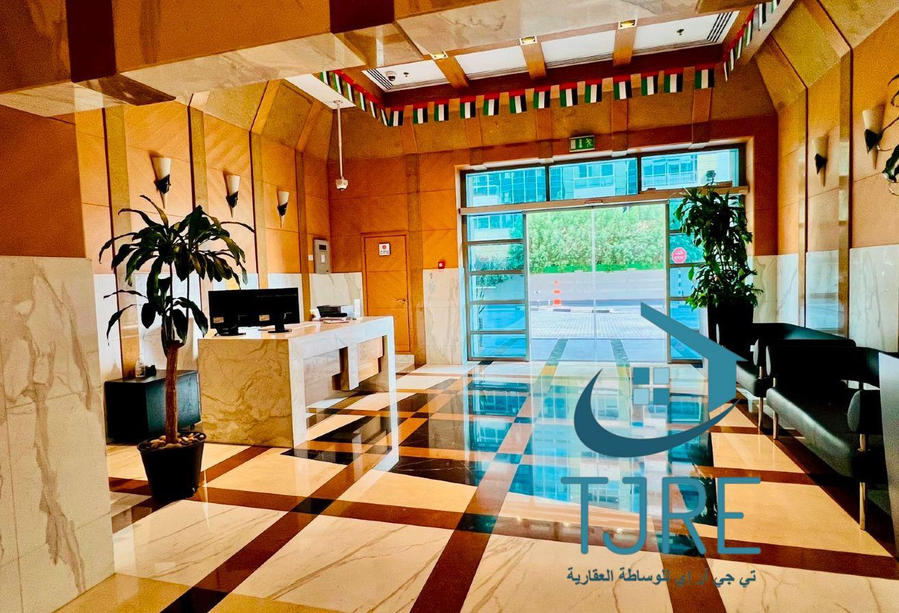 Studio Apartment in Zumurud Tower, Dubai Marina photo 13