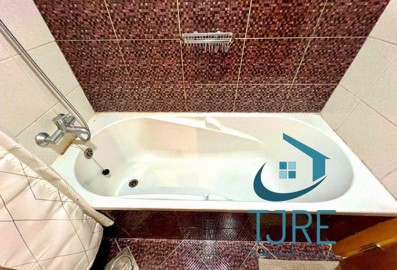 Studio Apartment in Zumurud Tower, Dubai Marina photo 9