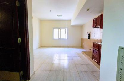 Apartment - Studio - 1 Bathroom for rent in Muwailih Building - Muwaileh - Sharjah Apartment - Studio - 1 Bathroom for rent in Muwailih Building - Muwaileh - Sharjah