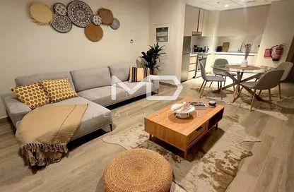 Apartment - 1 Bedroom - 1 Bathroom for sale in Waters Edge - Yas Island - Abu Dhabi