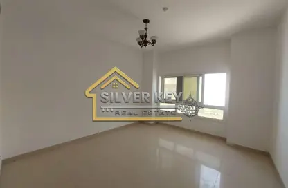 شقة - غرفة نوم - 1 حمام للايجار في الند - القاسمية - الشارقة شقة - غرفة نوم - 1 حمام للايجار في الند - القاسمية - الشارقة