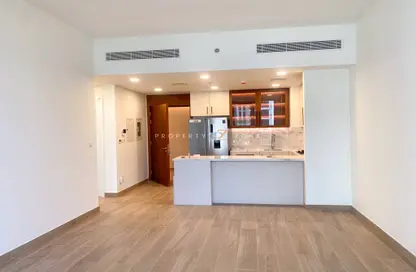 Apartment - 2 Bedrooms - 2 Bathrooms for rent in Holland Gardens - Town Square - Dubai