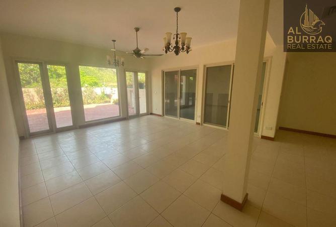 132012431 - Property Main Image