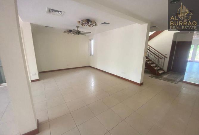 132012431 - Property Image 3