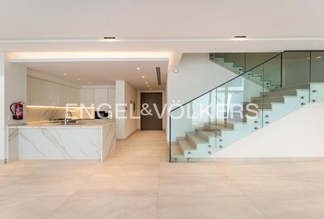 74238076 - Property Image 3