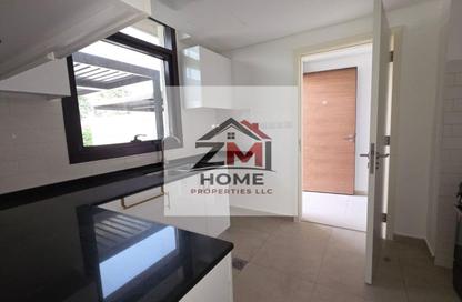 Townhouse - 3 Bedrooms - 4 Bathrooms for rent in Nasma Residence - Al Tai - Sharjah