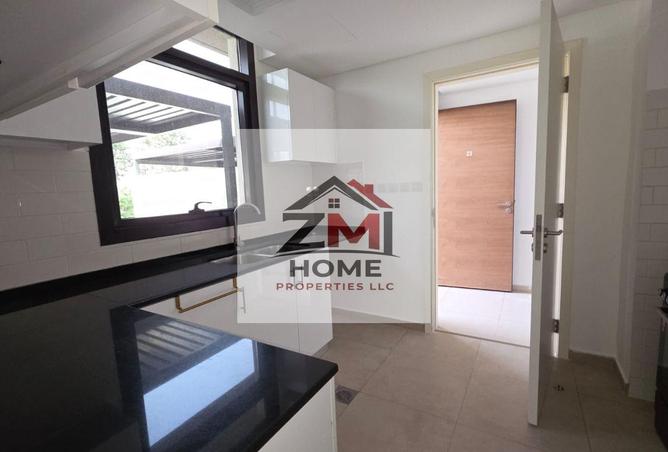 81952407 - Property Main Image