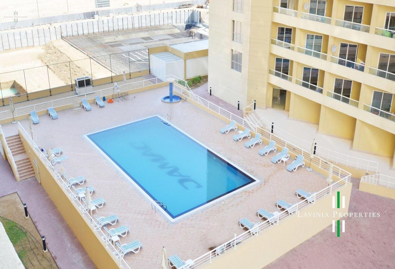 HOT DEAL | STUNNING FURNISHED STUDIO | VACANT photo 9