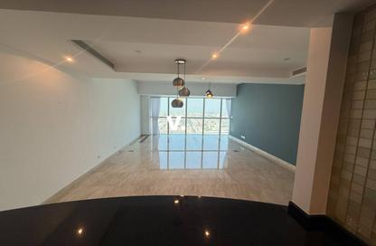 Apartment - 1 Bedroom - 2 Bathrooms for rent in Sama Tower - Sheikh Zayed Road - Dubai
