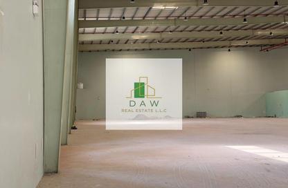 Warehouse - Studio - 2 Bathrooms for rent in Umm Dir - Umm Al Quwain