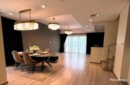 Townhouse - 4 - 4 for sale in Verona - Damac Hills 2 - Dubai