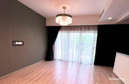 Townhouse - 4 - 4 for sale in Verona - Damac Hills 2 - Dubai Townhouse - 4 - 4 for sale in Verona - Damac Hills 2 - Dubai
