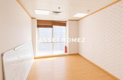 Office Space - Studio - 2 Bathrooms for rent in Fairmont Hotel - Sheikh Zayed Road - Dubai Office Space - Studio - 2 Bathrooms for rent in Fairmont Hotel - Sheikh Zayed Road - Dubai