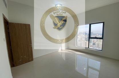 Apartment - 2 Bedrooms - 2 Bathrooms for rent in Gulfa Towers - Al Rashidiya 1 - Al Rashidiya - Ajman