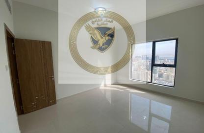Apartment - 2 Bedrooms - 2 Bathrooms for rent in Gulfa Towers - Al Rashidiya 1 - Al Rashidiya - Ajman