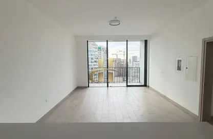 شقة - غرفة نوم - 2 حمامات للايجار في لوما بارك فيوز - منطقة 14 - قرية جميرا الدائرية - دبي