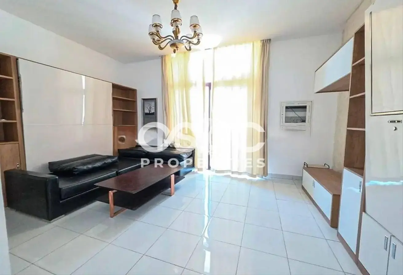 94017734 - Property Main Image
