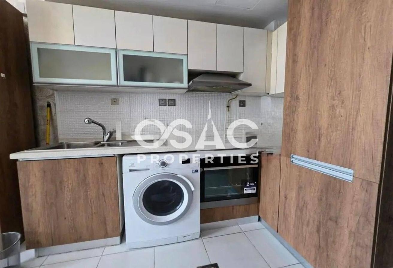 Spacious Studio | Fully Furnished | Near to Metro photo 7
