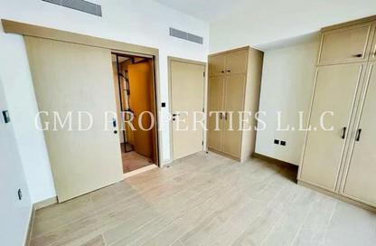 Townhouse - 4 - 3 for sale in Portofino - Damac Lagoons - Dubai