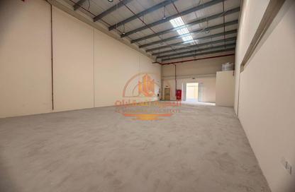 Warehouse - Studio - 1 Bathroom for rent in Al Sajaa S - Al Sajaa - Sharjah