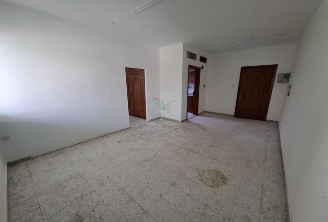 2PAugwhRPxw - Property Image 2