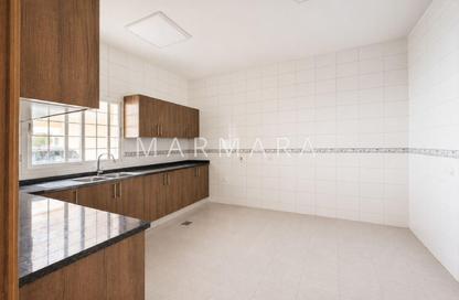 فيلا - 4 غرف نوم - 4 حمامات للايجار في فلل الجميرا 1 - جميرا 1 - جميرا - دبي فيلا - 4 غرف نوم - 4 حمامات للايجار في فلل الجميرا 1 - جميرا 1 - جميرا - دبي