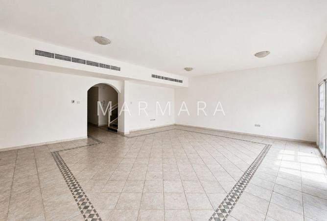 99556702 - Property Image 3