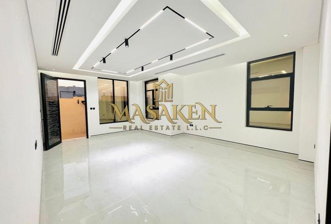 103239695 - Property Image 3