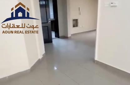 شقة - 2 غرف نوم - 2 حمامات للبيع في شارع التعاون - التعاون - الشارقة