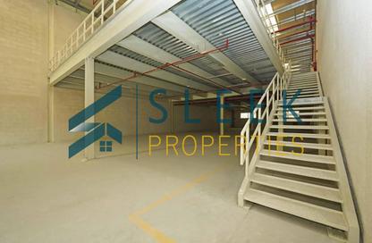 Warehouse - Studio for rent in Dubai Investment Park 1 (DIP 1) - Dubai Investment Park (DIP) - Dubai