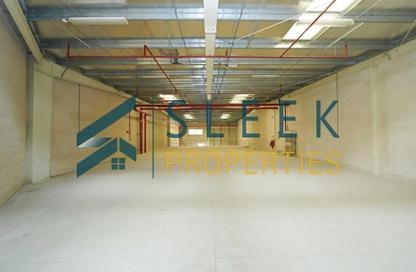 Warehouse - Studio for rent in Dubai Investment Park 1 (DIP 1) - Dubai Investment Park (DIP) - Dubai