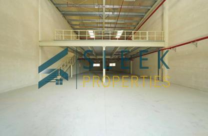 Warehouse - Studio for rent in Dubai Investment Park 1 (DIP 1) - Dubai Investment Park (DIP) - Dubai
