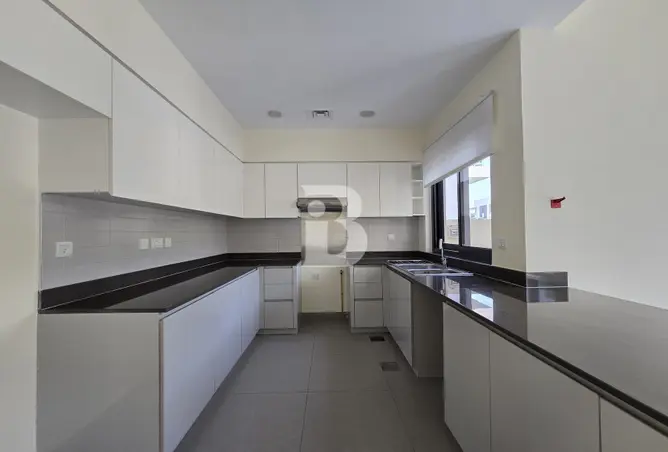 148616608 - Property Image 3