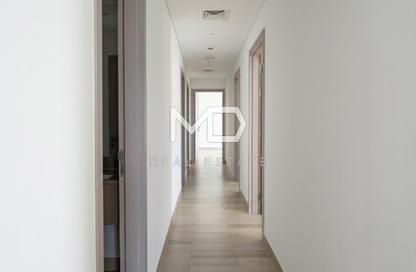 Apartment - 3 - 4 for rent in Waters Edge - Yas Island - Abu Dhabi Apartment - 3 - 4 for rent in Waters Edge - Yas Island - Abu Dhabi