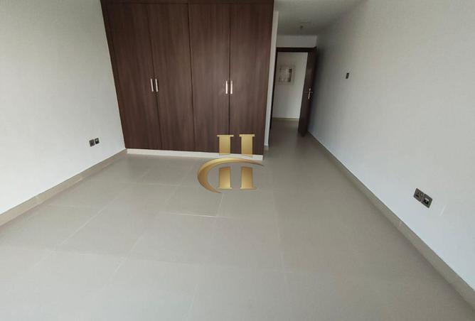 70289671 - صورة العقار 2