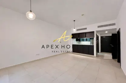 Apartment - 1 Bedroom - 2 Bathrooms for rent in Travo Tower B - Travo - The Views - Dubai