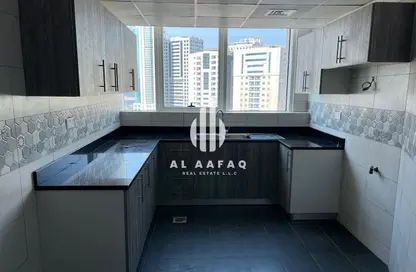 شقة - 2 غرف نوم - 2 حمامات للايجار في أبراج بابل - المجاز 3 - المجاز - الشارقة