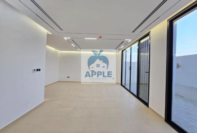 111865350 - Property Image 3