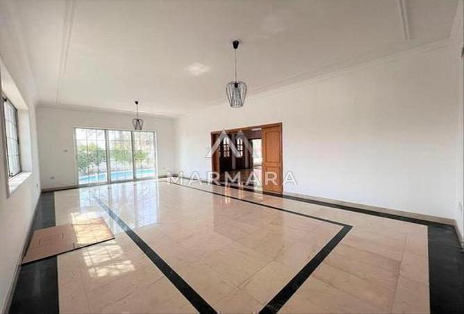 58163835 - Property Image 2