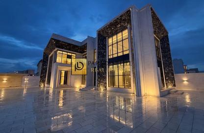 Villa - 5 - 5 for rent in Al Aweer 1 - Al Aweer - Dubai