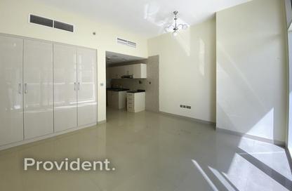 Apartment - Studio - 1 Bathroom for rent in Uniestate Millennium Tower - Dubai Silicon Oasis - Dubai