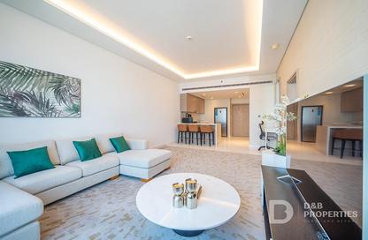 Apartment - 1 Bedroom - 2 Bathrooms for sale in The Palm Tower - Palm Jumeirah - Dubai
